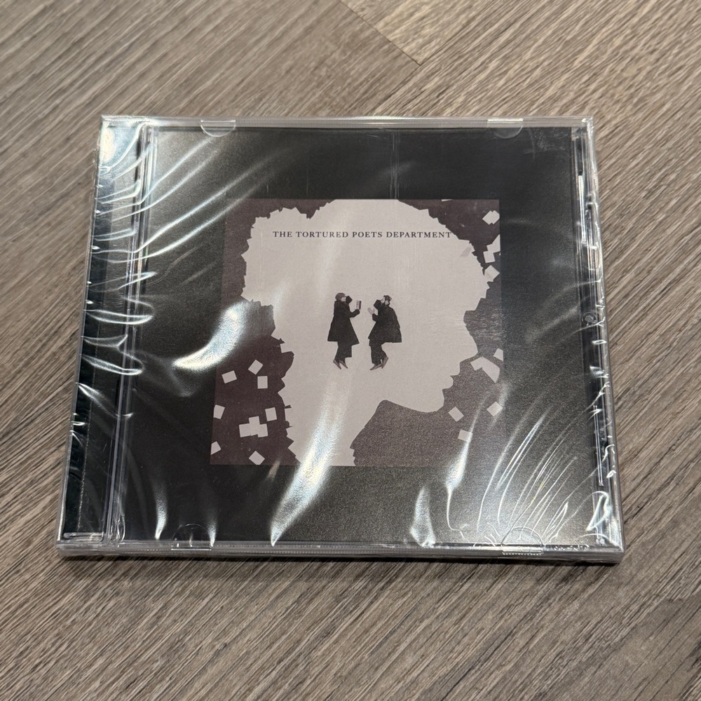 Taylor Swift The Tortured Poets Department
CD + Bonus Track "Fortnight” Limited